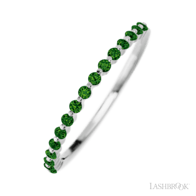 14K White Gold band with 15 Round Green Diamond having TCW-.22
