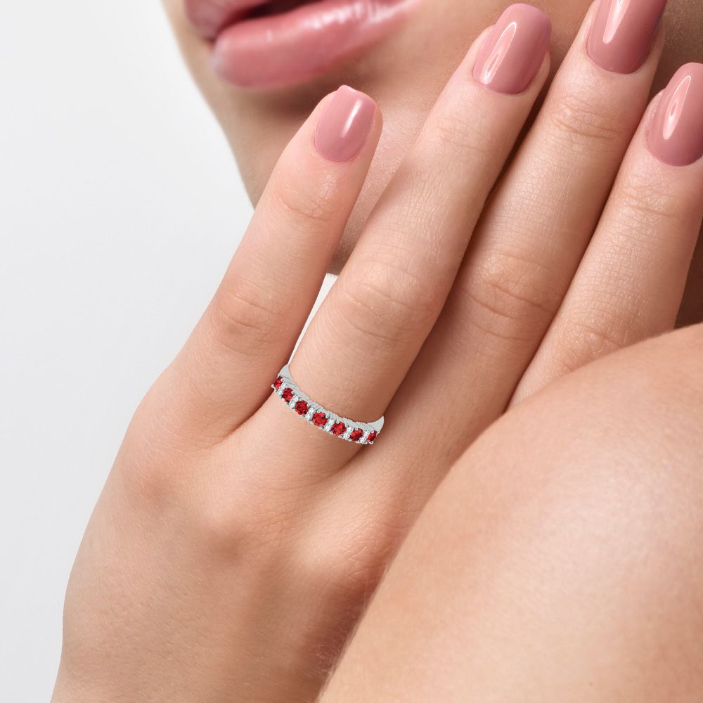 Sparkling 14k White Gold Lab Diamond Womens Band Ring