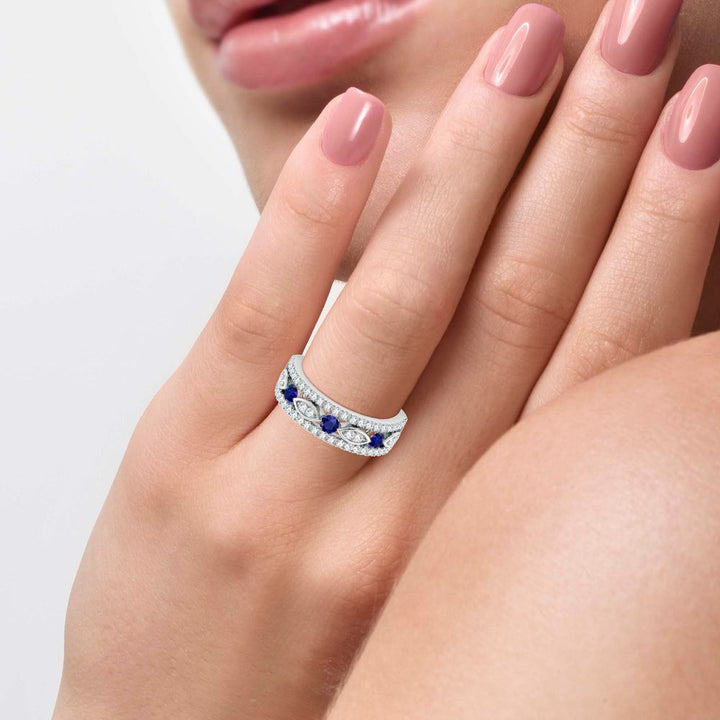 Elegant 14k White Gold 0.50ct Lab Diamond Womens Band