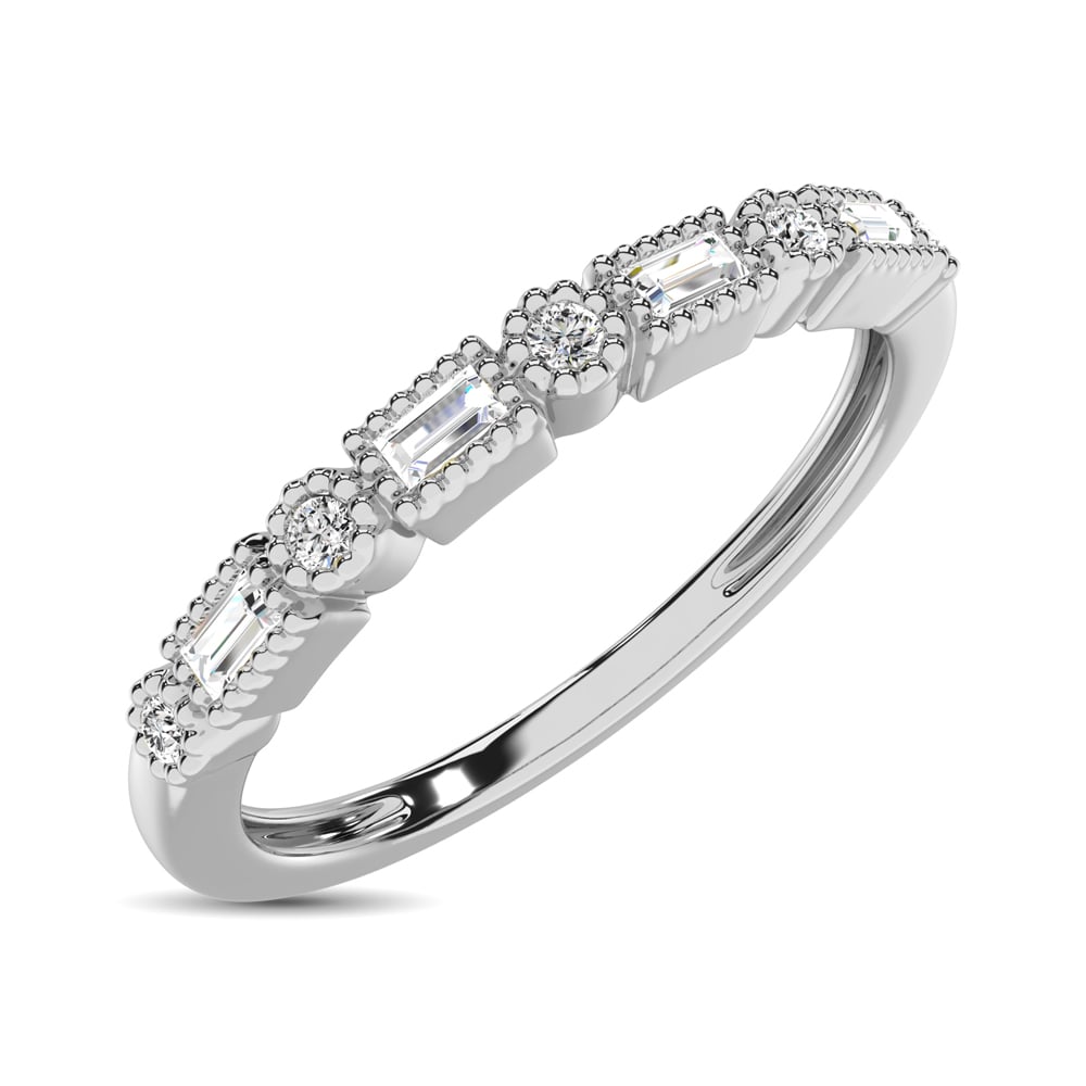 14K White Gold 1/10 Ct.tw Round and Tapper Diamond Band Ring