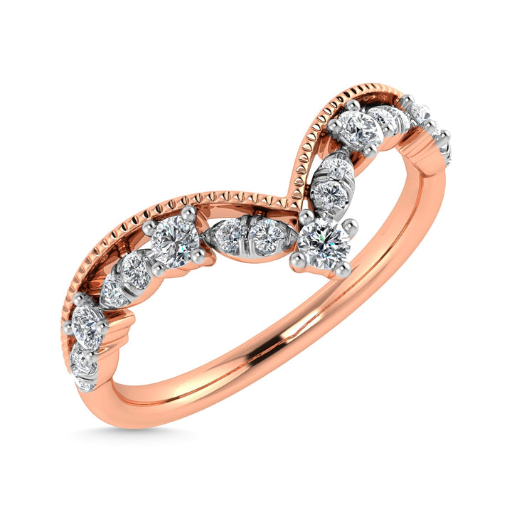 Diamond 1/5 Ct.Tw. Chevron Band in 10K Rose Gold