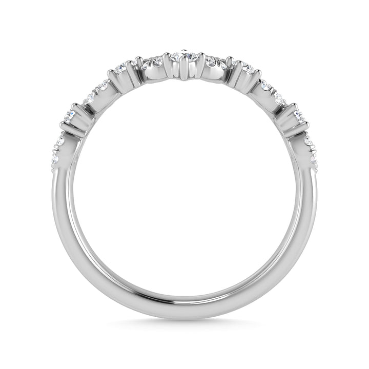 Diamond 1/5 Ct.Tw. Chevron Band in 10K White Gold
