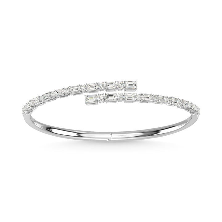 14K White Gold Diamond 3 1/5 Ct.Tw. Fashion Bangle