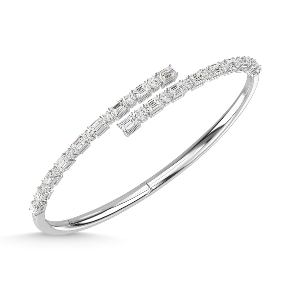 14K White Gold Diamond 3 1/5 Ct.Tw. Fashion Bangle
