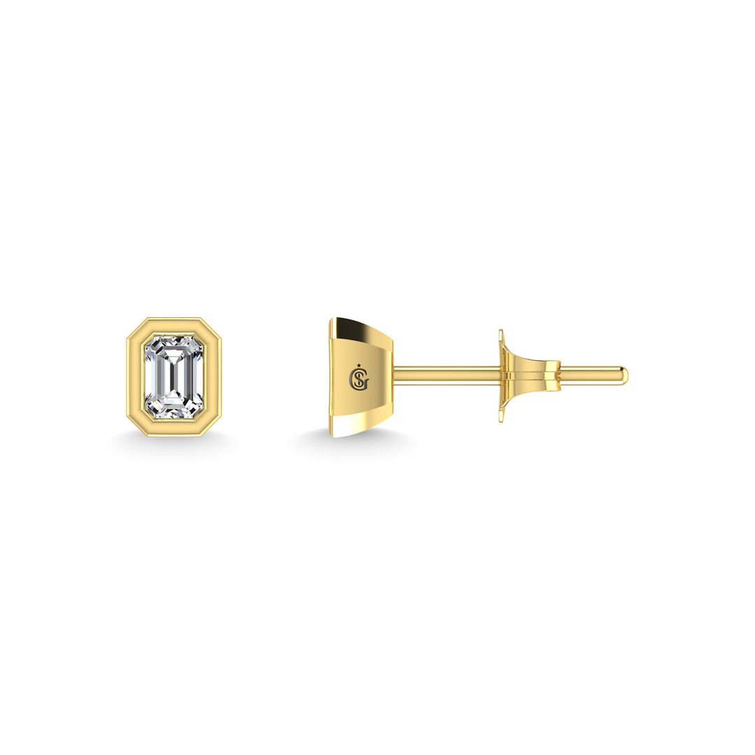 Diamond 1/3 Ct.Tw. Emerald Shape Stud Earrings in 14K Yellow Gold
