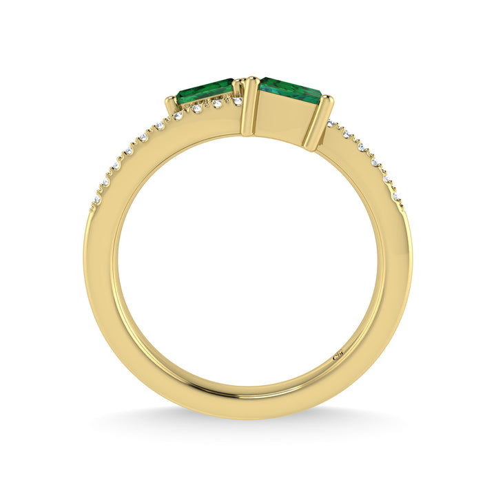 14K Yellow Gold Diamond 3/8 Ct.Tw. And Emerald Fashion Ring