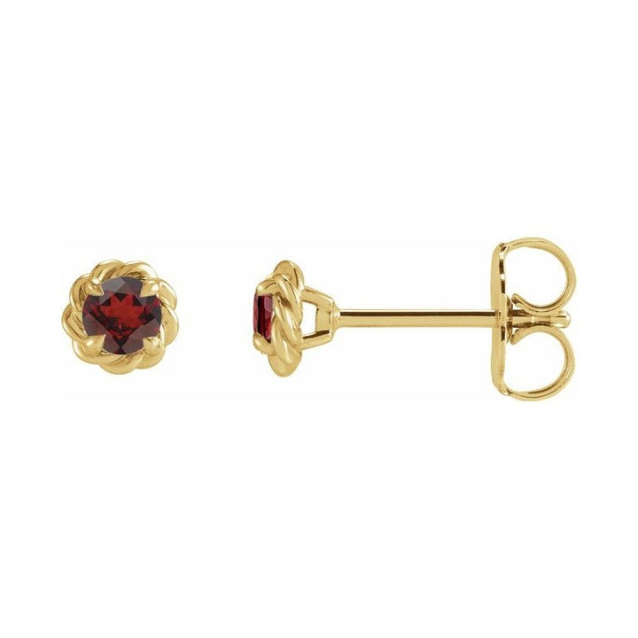 Round 4-Prong Claw Stud Earrings
