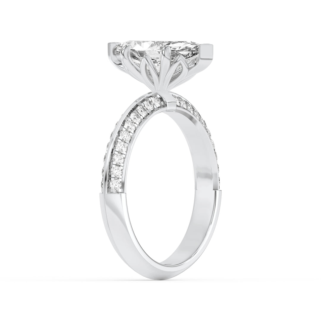 2.5Cttw Marquise Shaped Lab Grown Diamond (F/VS) Ring in 14K Gold