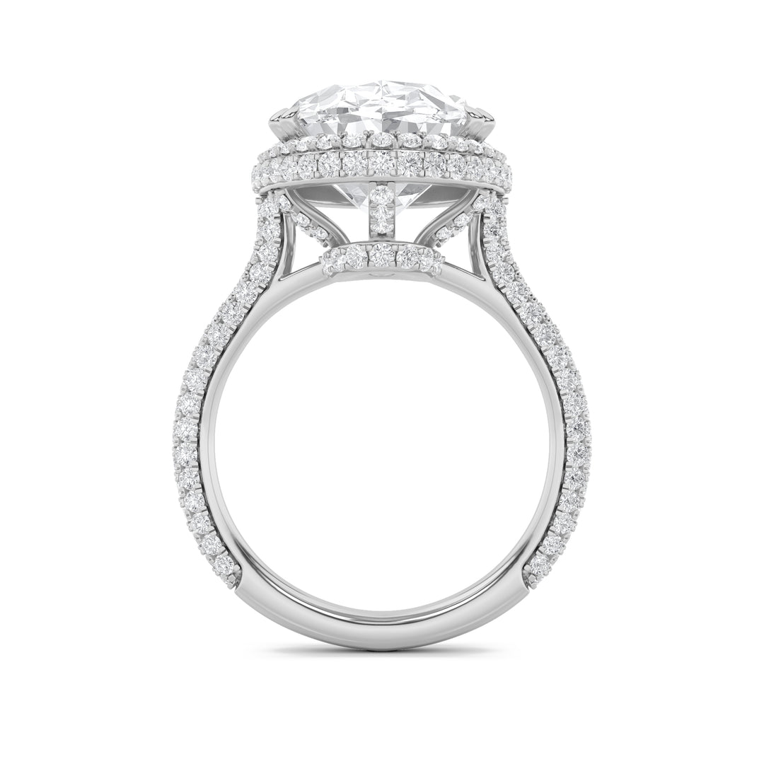 7.5Cttw Oval Shaped Lab Grown Diamond (G/VS) BoldStatement Accented Ring in 14K Gold