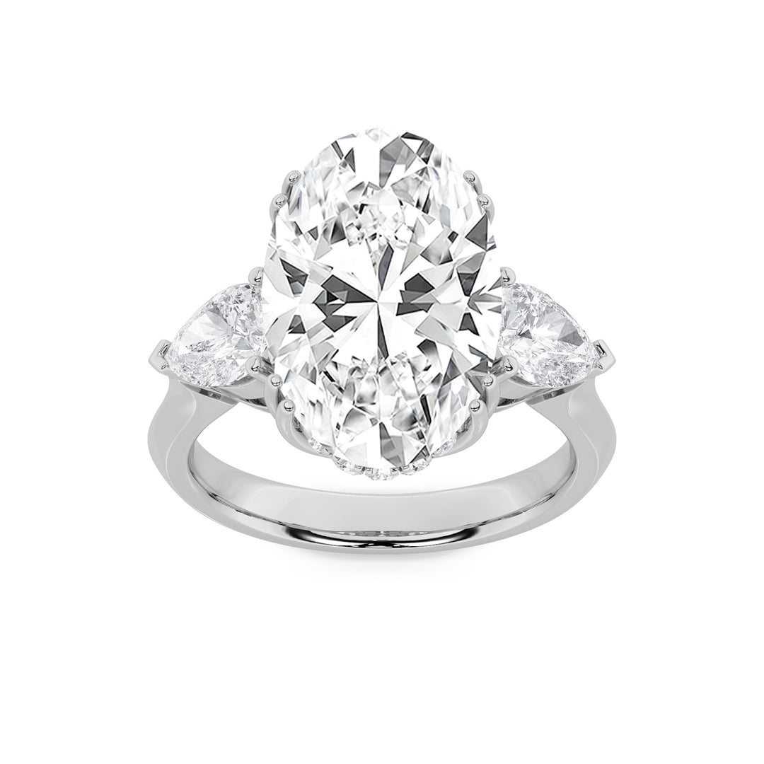 6.5Cttw Oval Shaped Lab Grown Diamond (F/VS) BoldStatement Accented Ring in 14K Gold