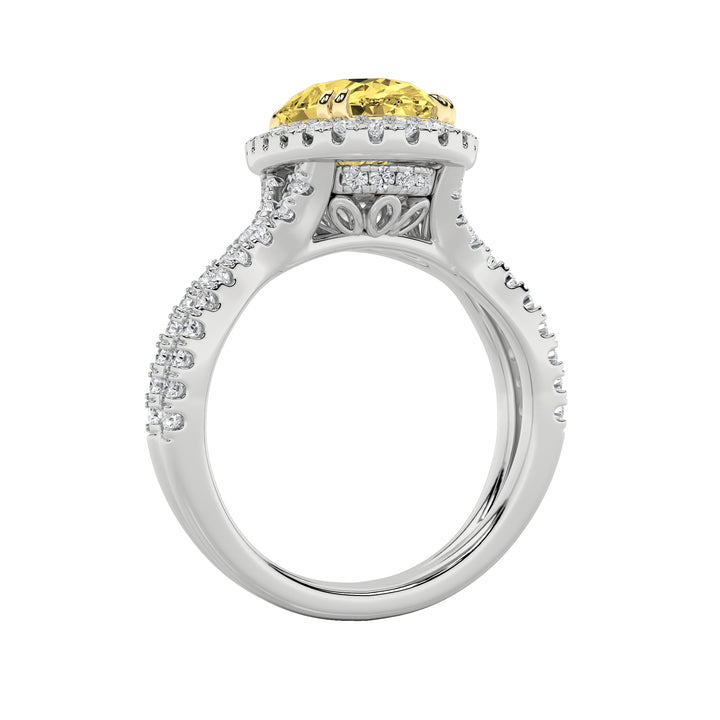 4Cttw Oval Shaped Lab Grown Diamond (F/VS) Split Shank Halo Engagement Ring in 14K Gold