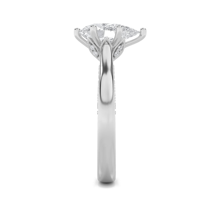 2Cttw Pear Shaped Lab Grown Diamond (F/VS) Tulip Motif Accented Engagement Ring in 14K Gold