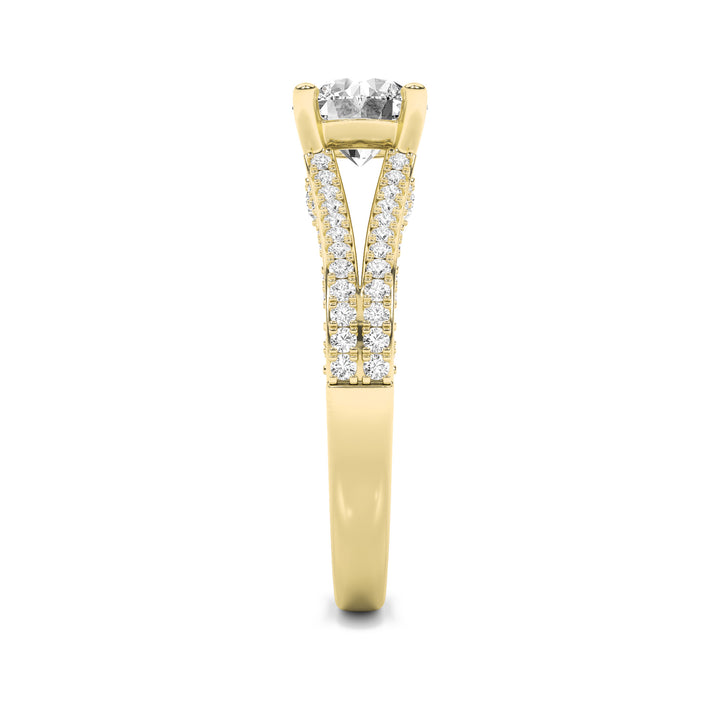 2Cttw Round Shaped Lab Grown Diamond (F/VS) SplitShank Accented Engagement Ring in 14K Gold