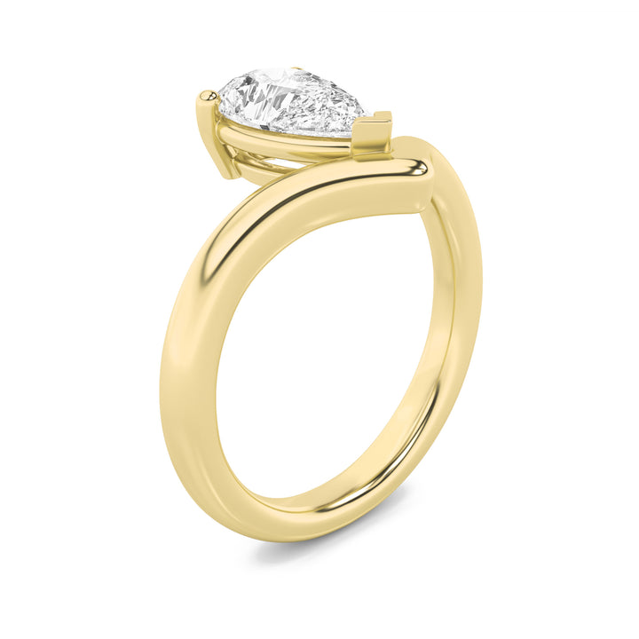 1.5Cttw Pear Shaped Lab Grown Diamond (F/VS) Chevron Solitaire Engagement Ring in 14K Gold