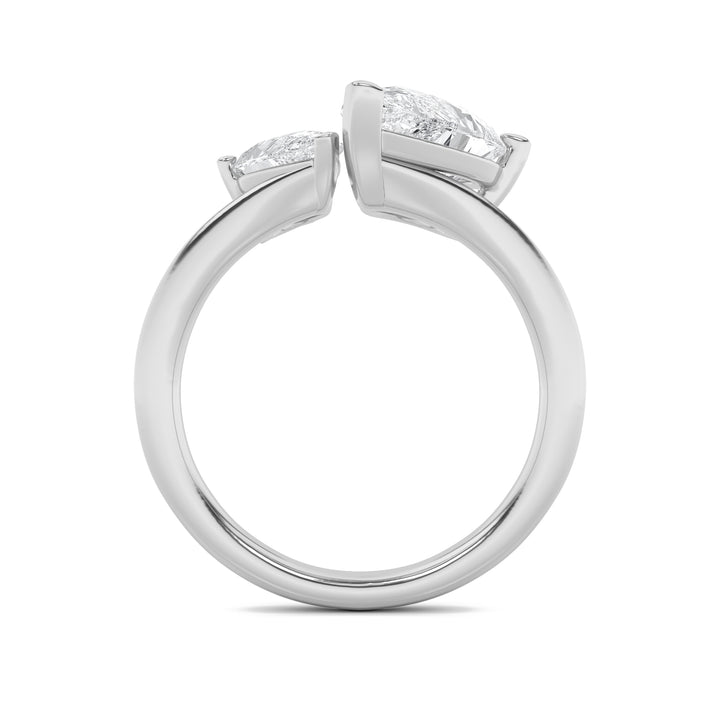 3Cttw Pear Shaped Lab Grown Diamond (F/VS) Toi etMoi Engagement Ring in 14K Gold