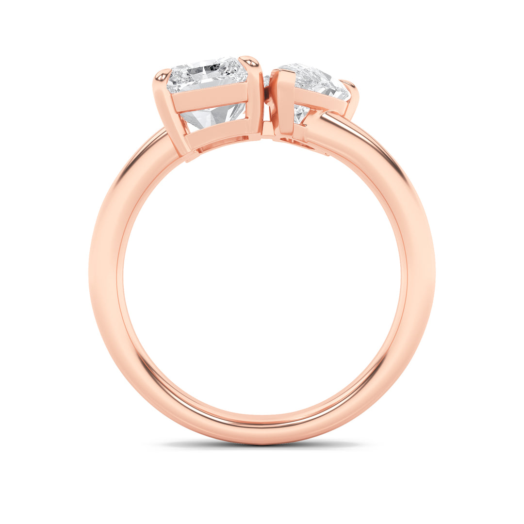 3Cttw Radiant Shaped Lab Grown Diamond (F/VS) Toiet Moi Fashiion Ring in 14K Gold