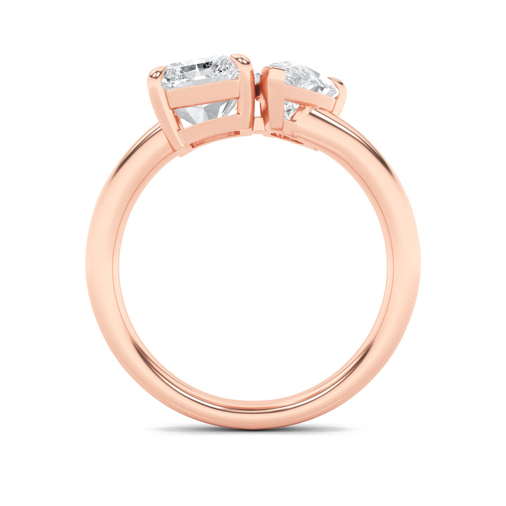 3Cttw Radiant Shaped Lab Grown Diamond (F/VS) Toiet Moi Fashiion Ring in 14K Gold