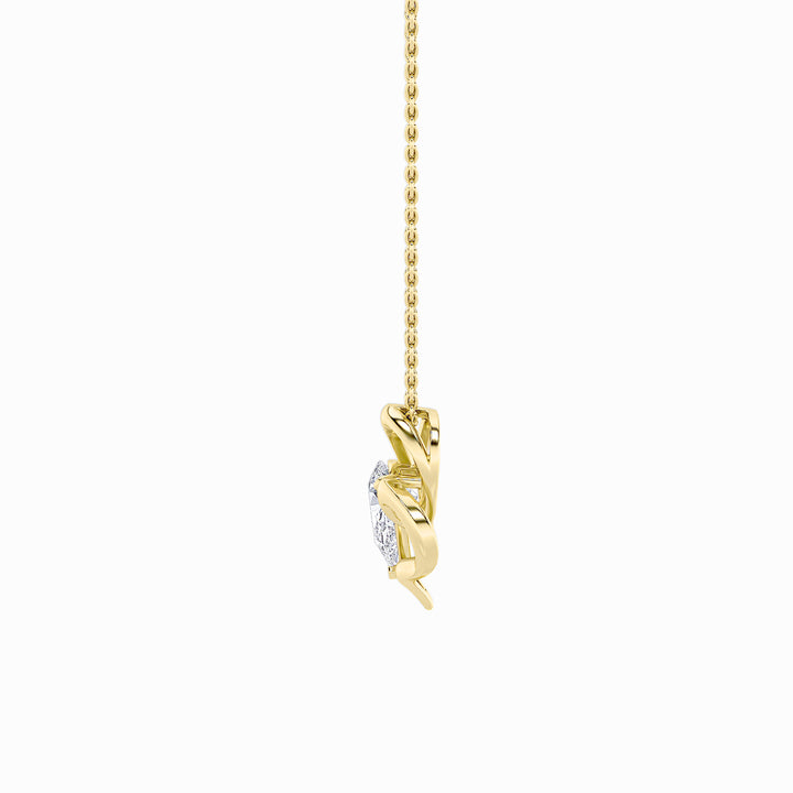 2Cttw Pear Shaped Lab Grown Diamond (F/VS) Heart Shaped Pendant in 14K Gold