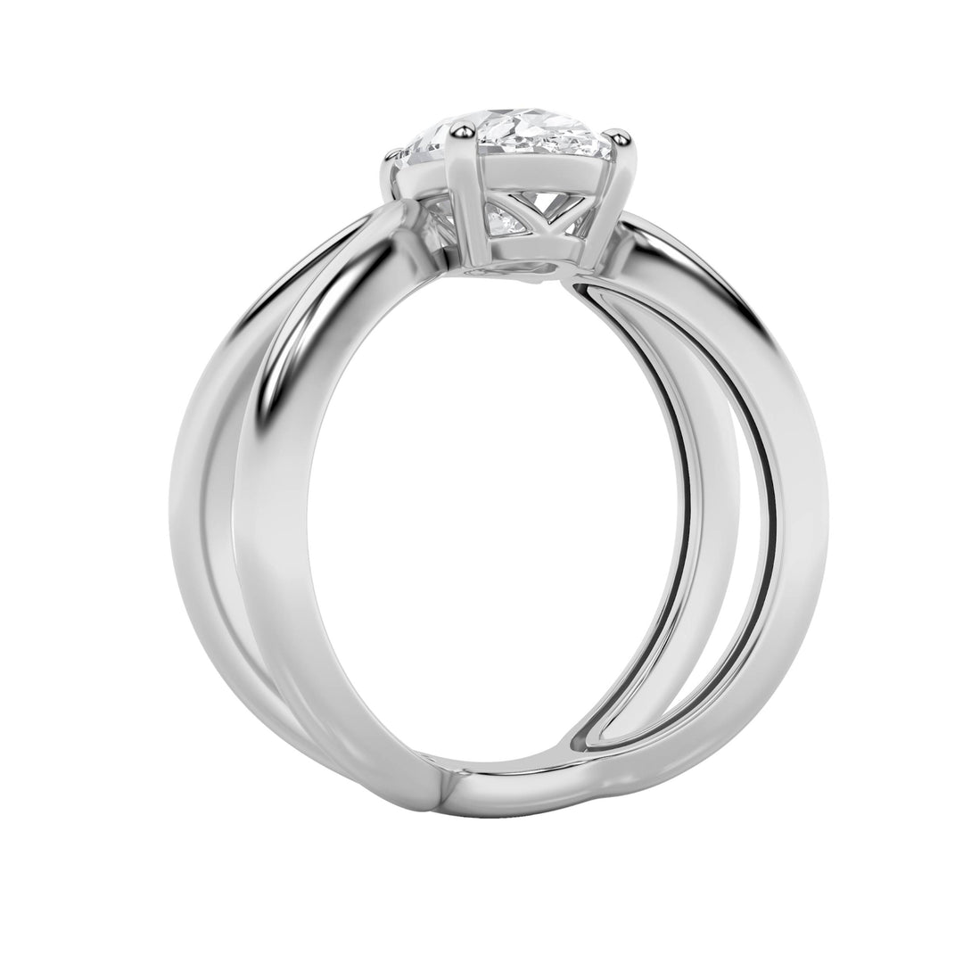2Cttw Oval Shaped Lab Grown Diamond (F/VS) Criss Cross Fancy Solitaire Ring in 14K Gold