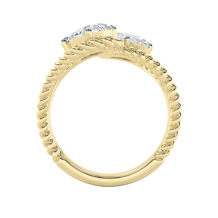 2Cttw Oval Shaped Lab Grown Diamond (F/VS) Toi etMoi Fashiion Ring in 14K Gold