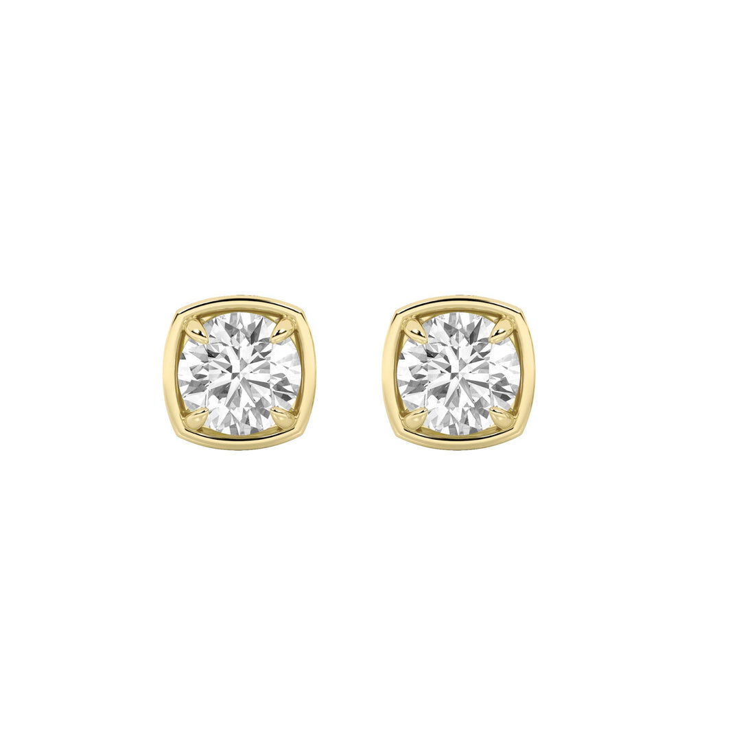 2CTW Round Shaped Lab Grown Diamond (F/VS) Earring in 14K Yellow Gold