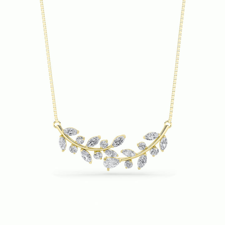 2.5Cttw Pear Shaped Lab Grown Diamond (F/VS) LeafMotif Fashion Necklace in 14K Gold