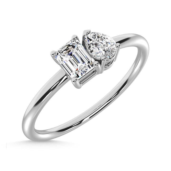 10K White Gold Lab Grown Diamond 3/8 Ct.Tw. Fashion Ring